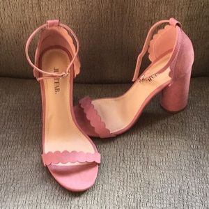 Rose/Blush Heels from JustFab! Size 8